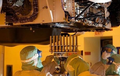 آیا "استقامت" با خود میکروب به مریخ برده است؟