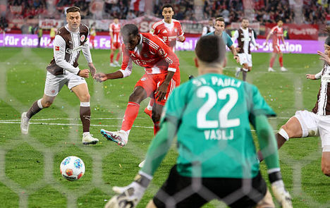 هیچ تیمی جلودار بایرن مونیخ رسید