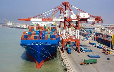 ترخیص ۱۲هزار تن پودر آلومینا با دستور قضایی از بندر امام خمینی (ره)