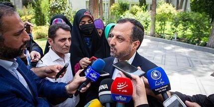 وزیر اقتصاد خبر داد: پرداخت ۷۰ هزار میلیارد تومان از بدهی دولت گذشته