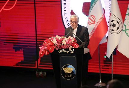 وزیر ورزش: دولت با تمام توان در کنار تیم ملی فوتبال است / ایران در جام جهانی خواهد درخشید