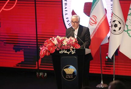 وزیر ورزش: دولت با تمام توان در کنار تیم ملی فوتبال است / ایران در جام جهانی خواهد درخشید