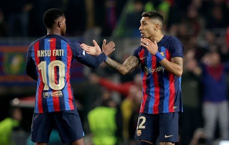 بازی جذاب بارسلونا و منچستریونایتد برنده نداشت