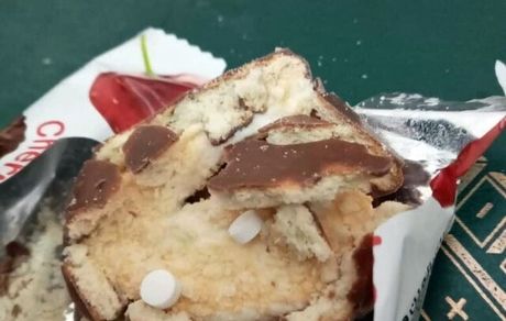 شناسایی نوع قرص‌های جاسازی شده در کیک‌ها