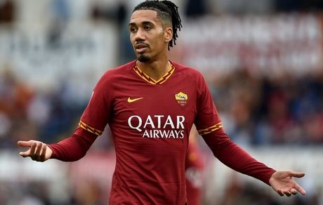 مدافع شیاطین سرخ به گرگ‌ها پیوست