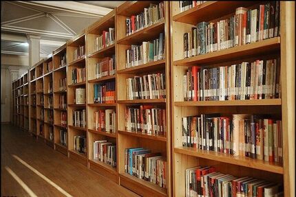 اهدای ۲۲ هزار نسخه کتاب به کتابخانه‌های عمومی استان هرمزگان