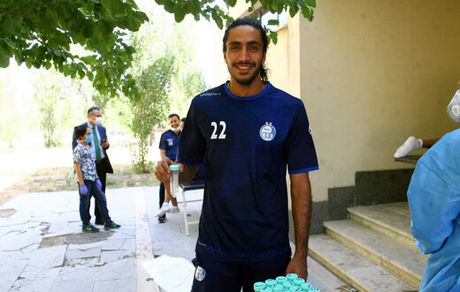 مدافع استقلال بالاخره به میادین برمی‌گردد