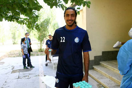 مدافع استقلال بالاخره به میادین برمی‌گردد