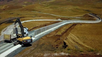ترکیه دیوار بتنی و ۶۳ کیلومتری در مرز با ایران را غیرقابل عبور خواند