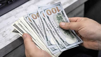 قیمت دلار و یورو در ۴ شهریور