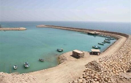 تنها ۱۰ درصد سواحل هرمزگان تحت تصرف مانده است