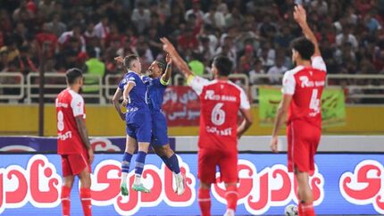 پرسپولیس از استقلال و یاسر آسانی شکایت کرد
