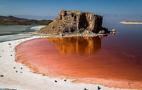 بدلیل خشکی دریاچه ارومیه، طوفان نمک در راه است