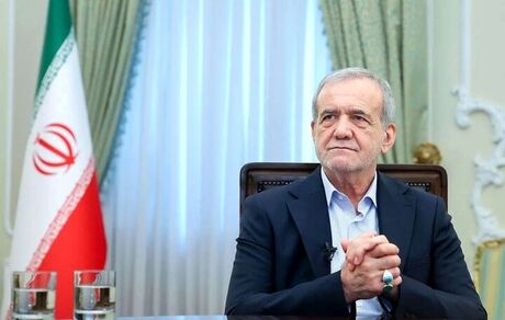رئیس جمهور: رهبری عالی‌قدر انقلاب تجدید پیمان می‌کنیم