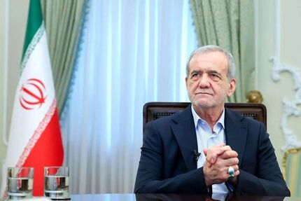رئیس جمهور: رهبری عالی‌قدر انقلاب تجدید پیمان می‌کنیم