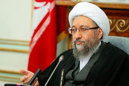 آملی لاریجانی: در انتخابات شرکت می‌کنیم