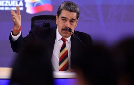 رئیس جمهور ونزوئلا: آمریکا به دنبال کودتاست