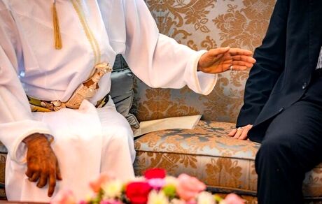 موضوع عکس نامه خبرساز شده در دیدار لاریجانی با وزیر خارجه عمان مشخص شد