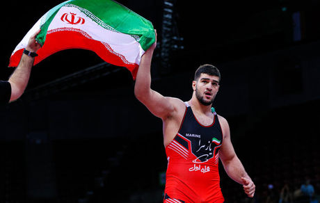 ایران نایب قهرمان مسابقات کشتی آزاد قهرمانی زیر ۲۳ سال جهان شد / یک کشتی گیر ایرانی اخراج شد!