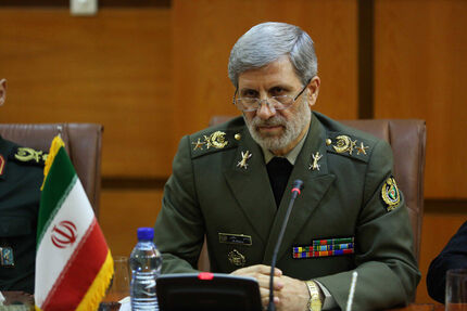 وزیر دفاع: دشمنان به دنبال نهادینه کردن ناامنی در منطقه بودند