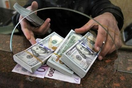 امروز دلار چقدر قیمت خورد؟