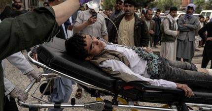 ۲۰ کشته در انفجار مراسم عزاداری شیعیان در کابل / داعش مسئولیت را برعهده گرفت و ایران واکنش نشان داد