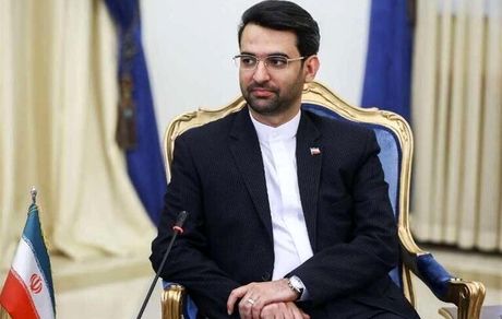 
وزیر ارتباطات: در صورت تعطیلی مدارس، امکان آموزش از راه دور فراهم است
