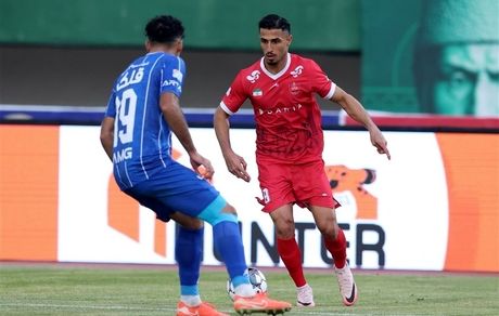 دربی سرد و بی‌حال استقلال و پرسپولیس هیچ هیچ کامل / نه زمین خوب بود نه بازی