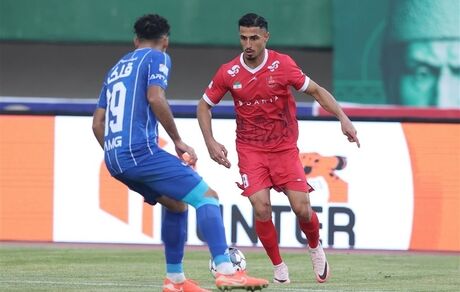 دربی سرد و بی‌حال استقلال و پرسپولیس هیچ هیچ کامل / نه زمین خوب بود نه بازی