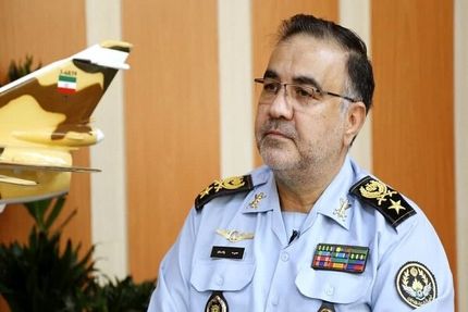 خلبانان نیروی هوایی همیشه آماده دفاع از این مرز و بوم هستند