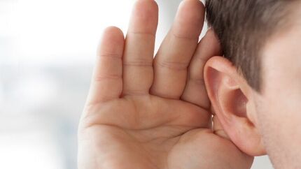 ۹۰ درصد ناشنوایان توان خرید سمعک را ندارند