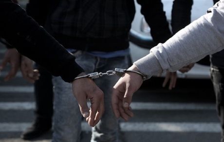 دستگیری ۲ نفر از عوامل آتش زدن پرچم عزای سیدالشهدا (ع) در اصفهان