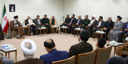 رهبر انقلاب: جریانی به‌دنبال فراموش شدن جهاد و شهادت است، باید در مقابل آن ایستاد