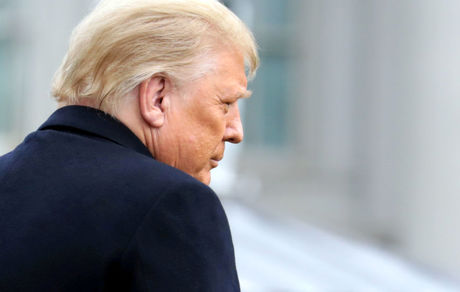 ترامپ، ۷۳ نفر را عفو کرد