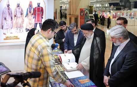 تلاش دولت برای برقراری عدالت فرهنگی و دسترسی همگانی به کتاب بر اساس سند آمایش سرزمینی