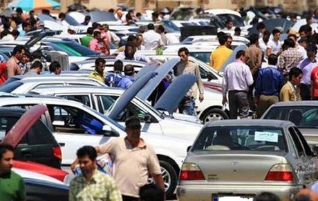 روزنامه جوان: خودروسازان افزایش ۴۰ درصدی قیمت خودروها را استارت زدند!