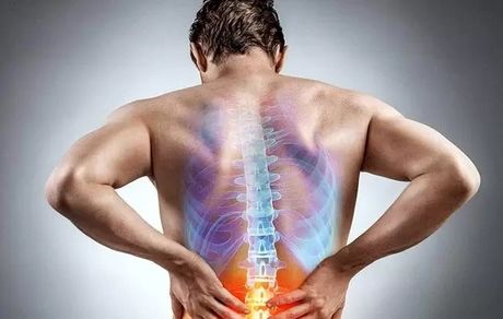 ماساژ ستون فقرات