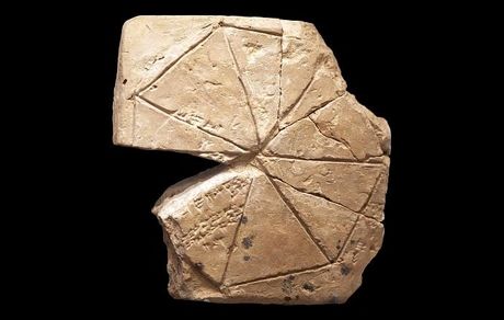 کشف قدیمی‌ترین نمونه یک قضیه هندسه کاربردی در یک لوح سفالی ۳۷۰۰ ساله