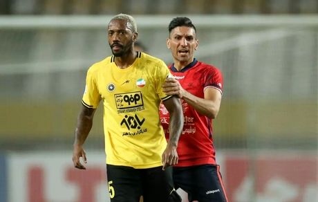 سپاهان باز هم برد / زور شاگردان قلعه نوعی به مس رفسنجان نرسید