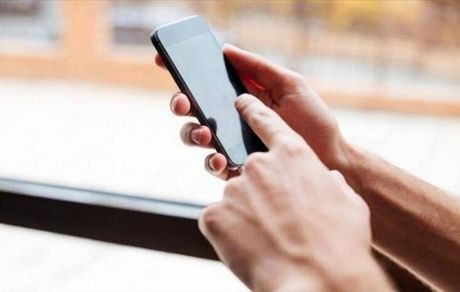 عمان، انتخابات را با موبایل برگزار می‌کند