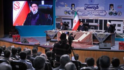 انتظار مردم و رهبری از دولت مردمی این است که با کار جهادی طرحی نو دراندازیم