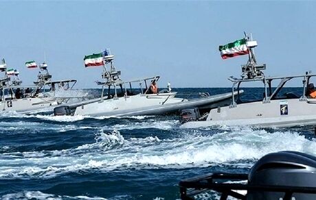 آغاز رزمایش نیروی دریایی سپاه در دفاع مستحکم از جزایر ایرانی خلیج فارس