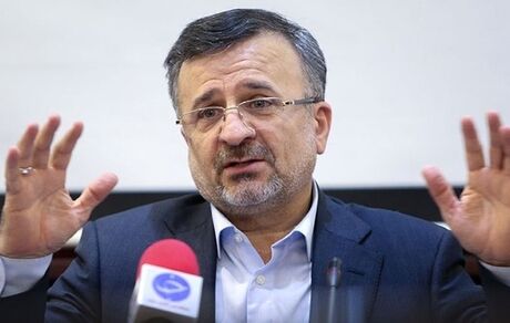 توضیح معاون مستعفی به ساکنان بهارستان/ داورزنی امروز به مجلس می‌رود؟