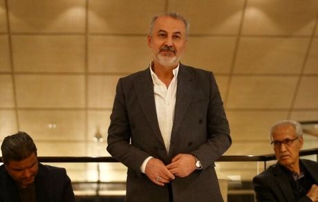 اظهارات عجیب مدیرعامل پرسپولیس: طفلک سرمربی سپاهان خوراک ناسالم می‌خورد و بله قربانگوست!