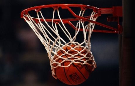 پای فدراسیون بسکتبال بخاطر رئیس قبلی به دادگاه کشید