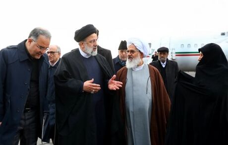 رییس جمهور وارد زنجان شد