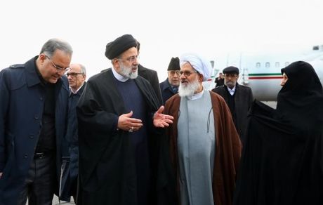 رییس جمهور وارد زنجان شد