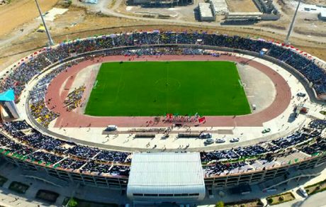 بازی پرسپولیس و فولاد در قزوین برگزار خواهدشد