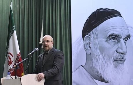 انتقادات دنباله‌دار قالیباف از مجلس دهم/ نمایندگانی وارد مجلس شوند که به شعار «مرگ بر آمریکا» باور داشته باشند