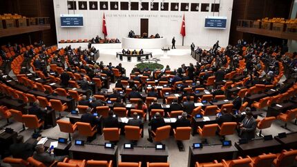 افزایش دوباره حقوق کارمندان در ترکیه